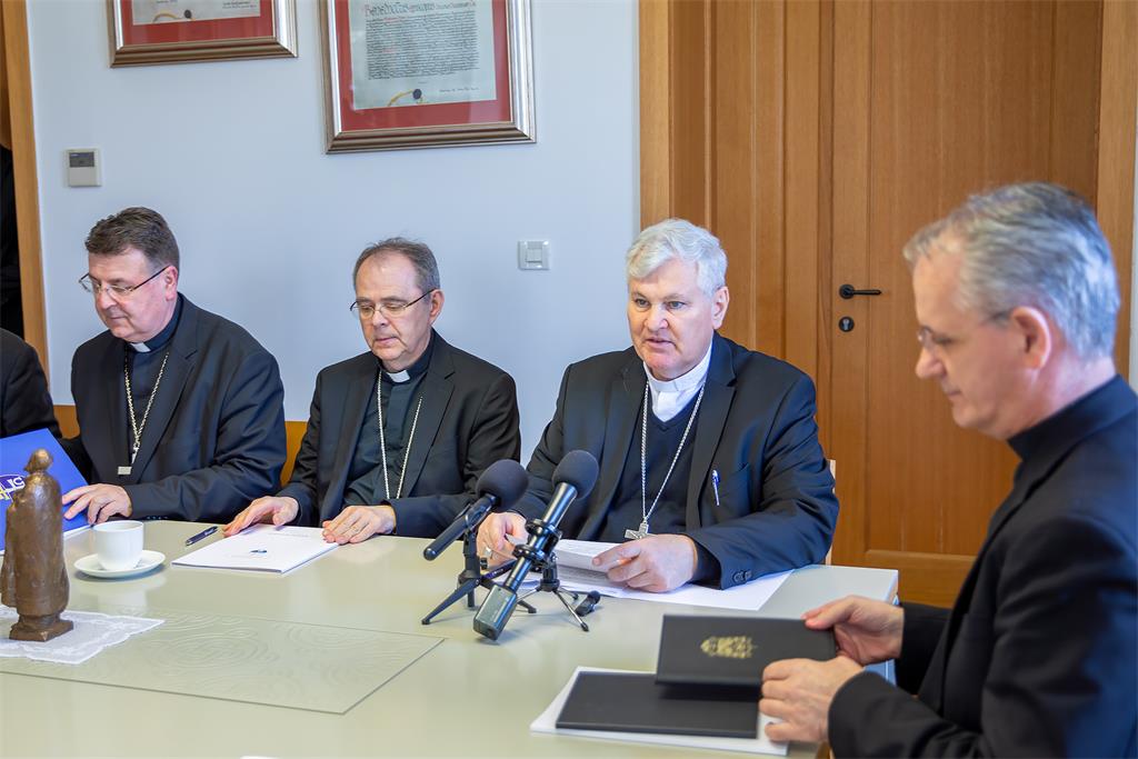 Održana šezdeset i sedma sjednica biskupa Zagrebačke crkvene pokrajine